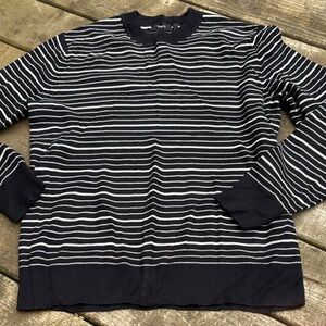 Theory Men's Sweater in Black and White Stripes size S